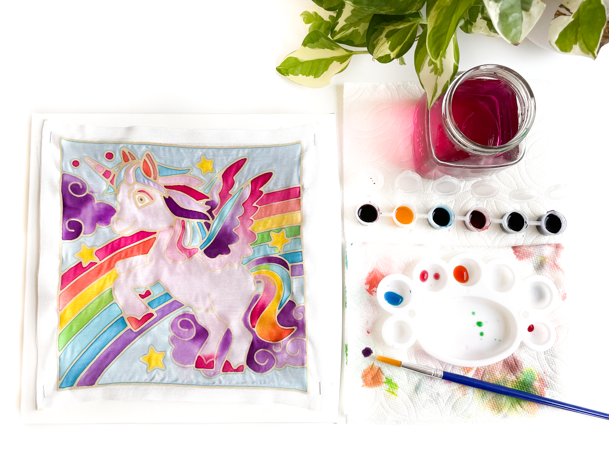 DIY Batik Unicorn Fabric Painting Kit - 8x8 Inch Pre Drawn Wax Design, Paint, Brush and Palette